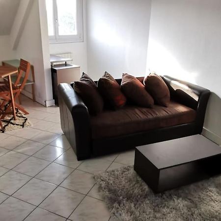 F2 35-44M2 9 Mins Voiture Chateau 4Pers 1Ch+Sejour Le Chesnay  Exteriör bild