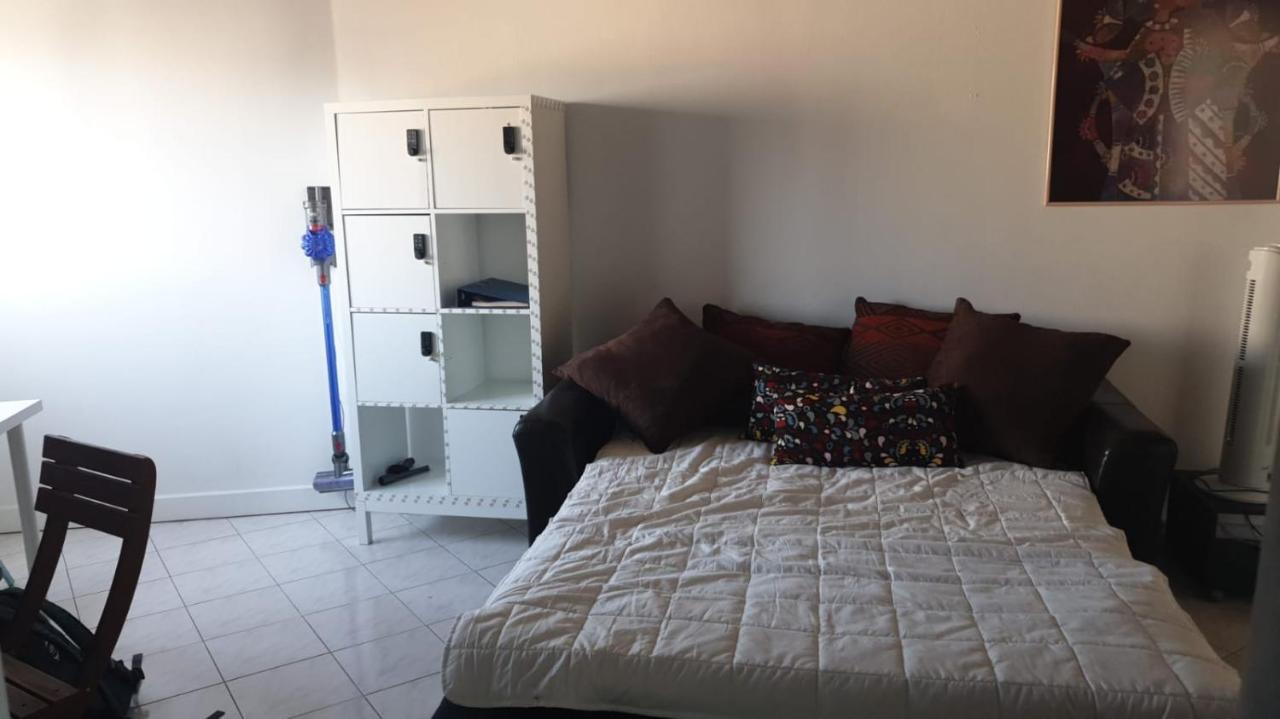 F2 35-44M2 9 Mins Voiture Chateau 4Pers 1Ch+Sejour Le Chesnay  Exteriör bild