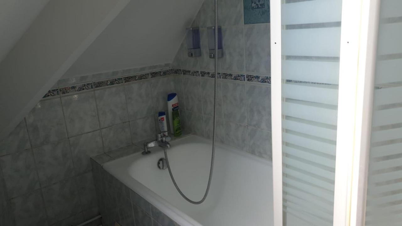 F2 35-44M2 9 Mins Voiture Chateau 4Pers 1Ch+Sejour Le Chesnay  Exteriör bild